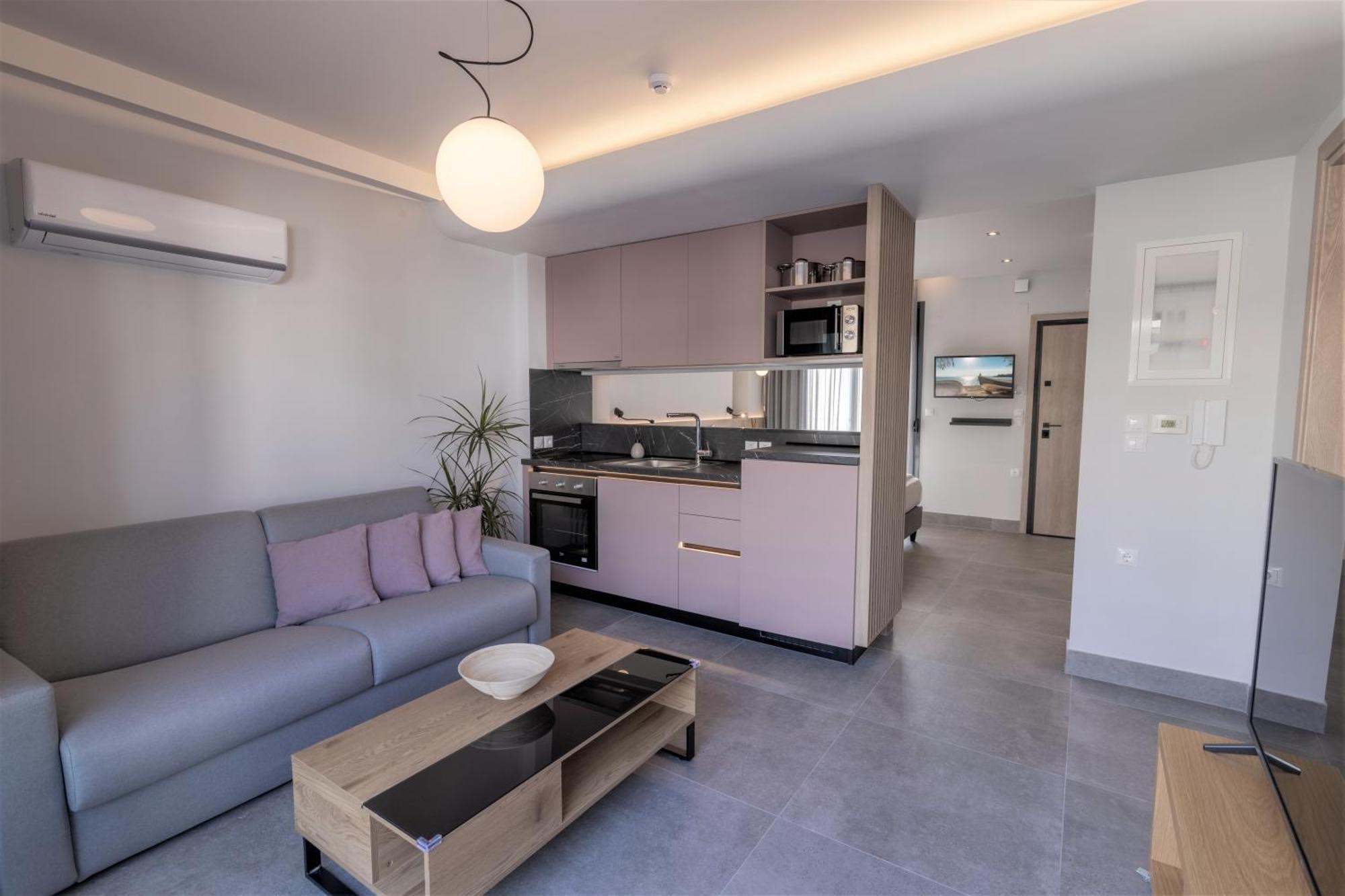 Aeson Premium Living Aparthotel Volos Exterior photo
