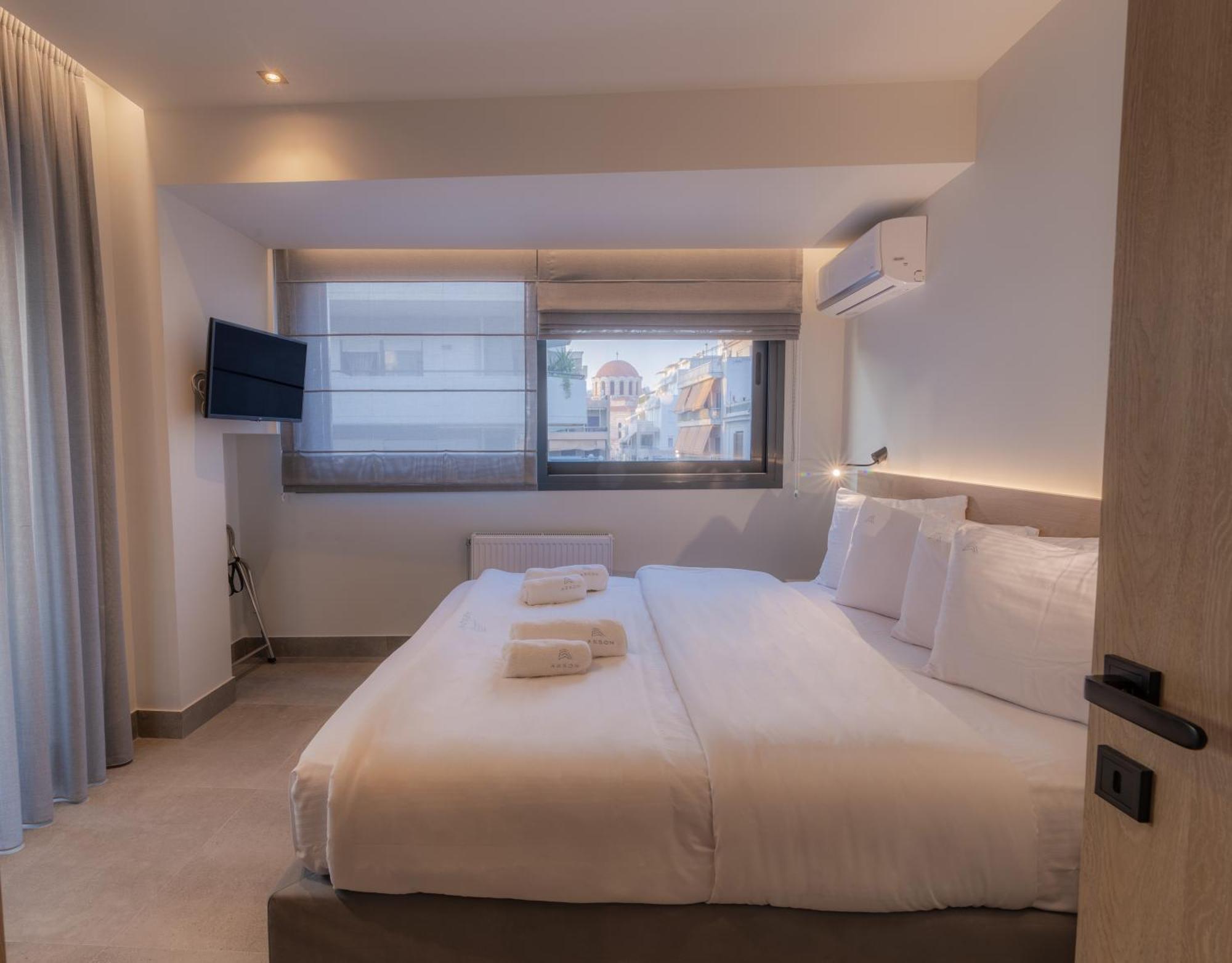 Aeson Premium Living Aparthotel Volos Exterior photo