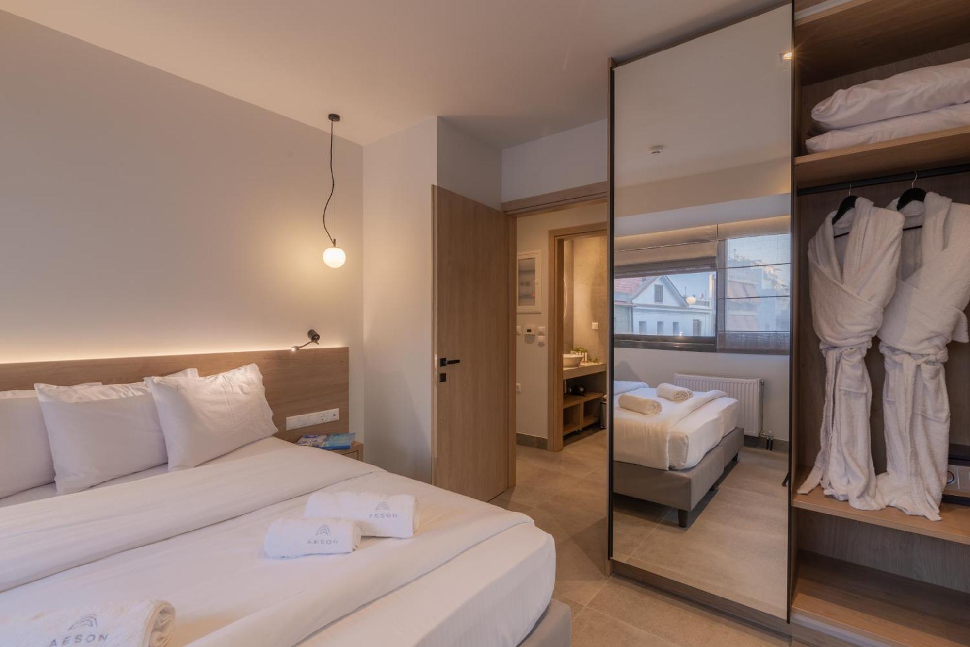 Aeson Premium Living Aparthotel Volos Exterior photo